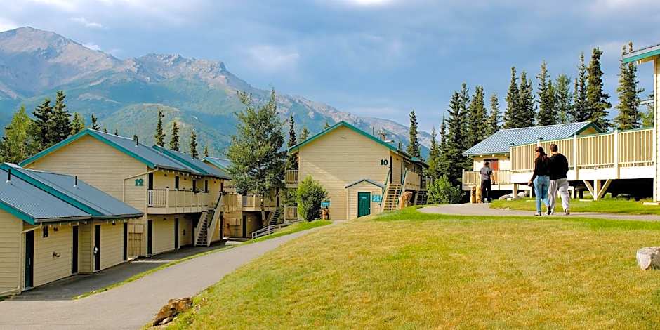 Denali Bluffs Hotel