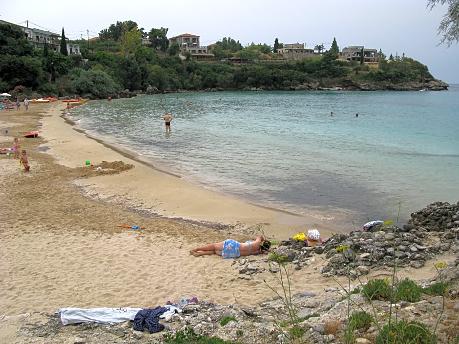 Nikas Rooms & Apartments