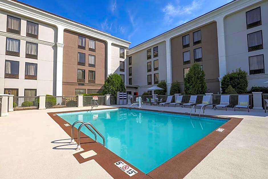 Holiday Inn Express Burlington By IHG