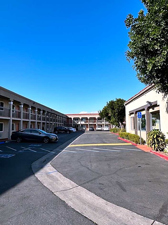 Rodeway Inn South Gate