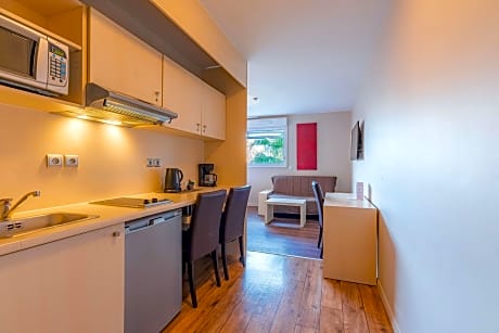 Family Twin Room for 4 People