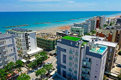 Hotel Figaro & Apartments