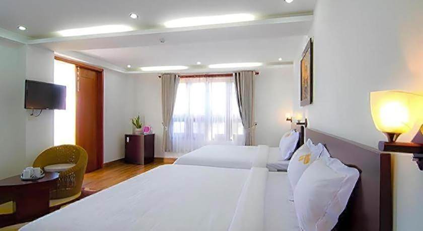 Giai Dieu Melody Hotel