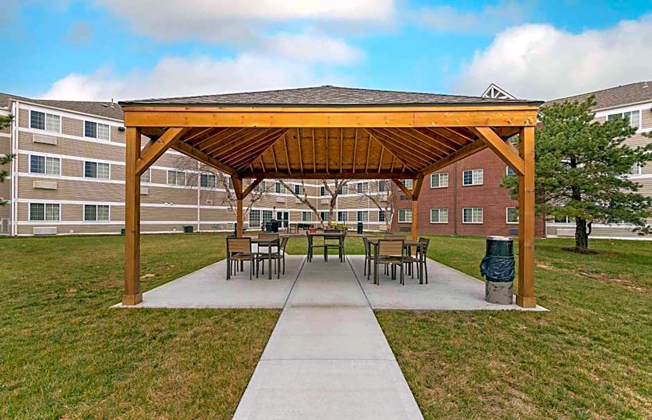 Extended Stay America Suites - Kansas City - Airport - Tiffany Springs