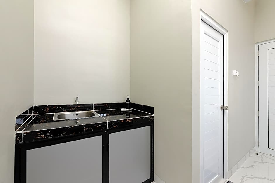 RedDoorz near GSG UNILA Lampung