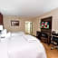 Red Roof PLUS & Suites Opelika