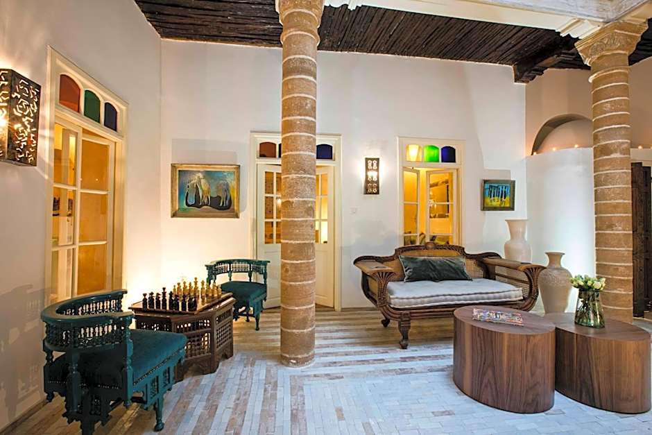 Riad Emotion