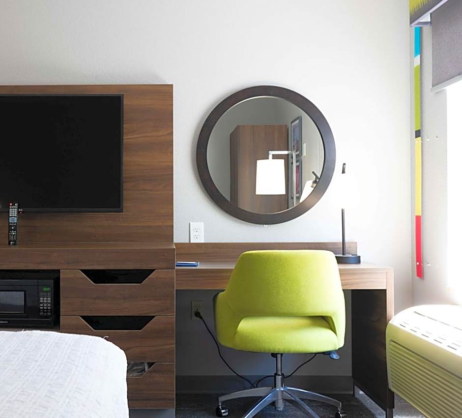 Hampton Inn By Hilton Elkhorn Lake Geneva