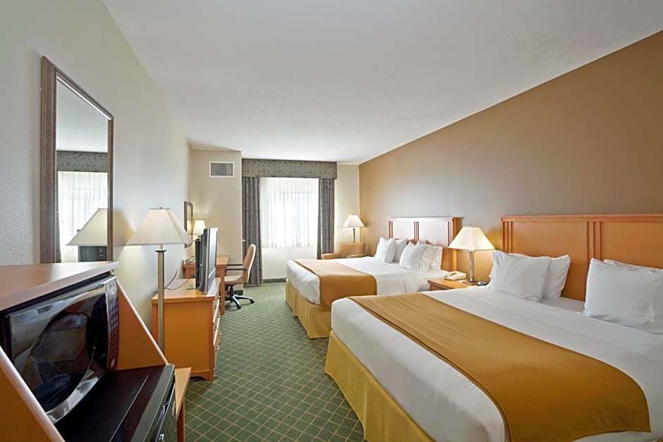 Holiday Inn Express Hotel & Suites Lincoln South By IHG