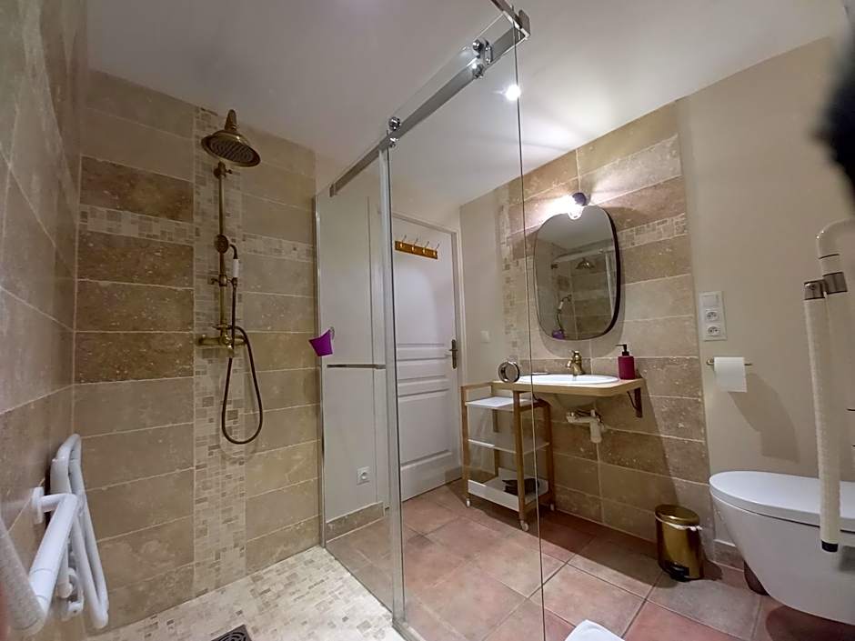 Au pays de Jacquou : Chambre d’hôtes et table d’hôtes