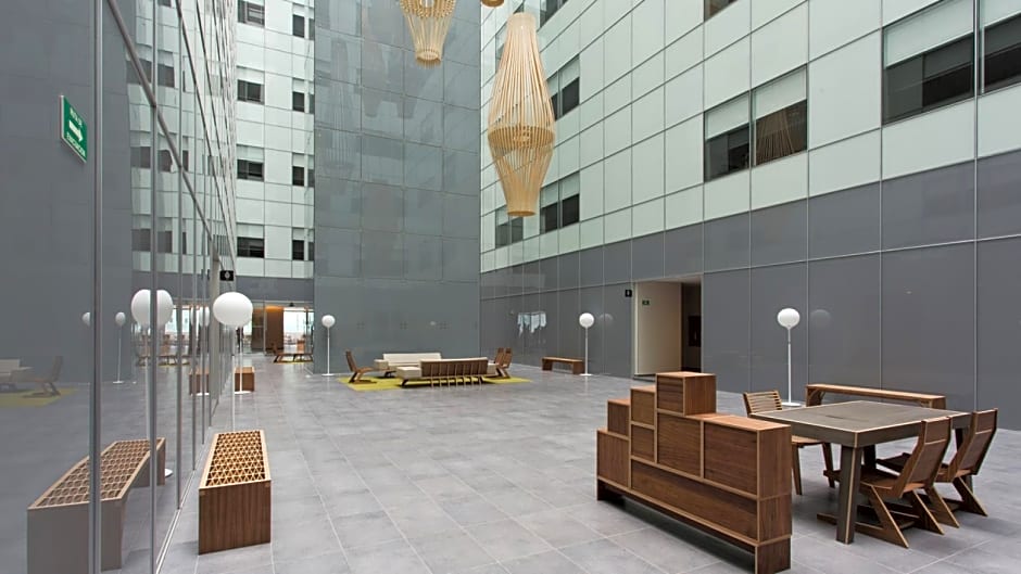 City Express Suites by Marriott Ciudad de México Santa Fe