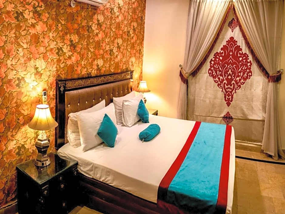Rose Palace Hotel