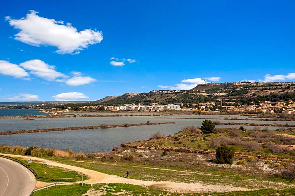 ibis budget Marseille Aeroport Provence