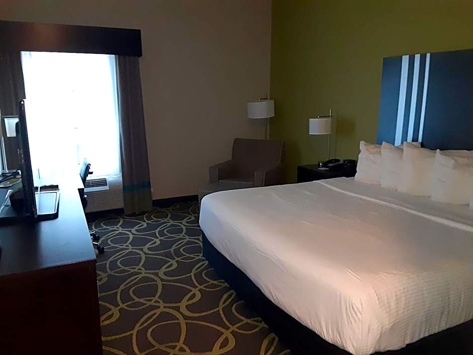 La Quinta Inn & Suites by Wyndham Tyler-University Area