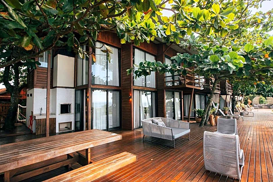 Ilha do Mel Lodges
