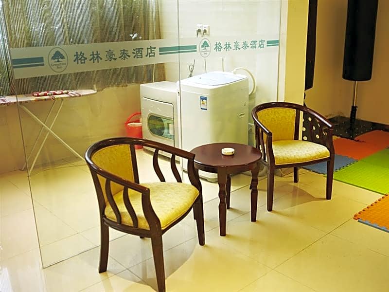 GreenTree Inn Nantong Stadium West Qingnian Road Business Hotel