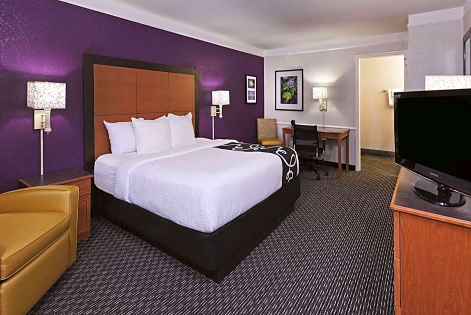 La Quinta Inn & Suites by Wyndham San Marcos
