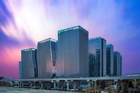 Holiday Inn Express Qingdao Innovation Park By IHG