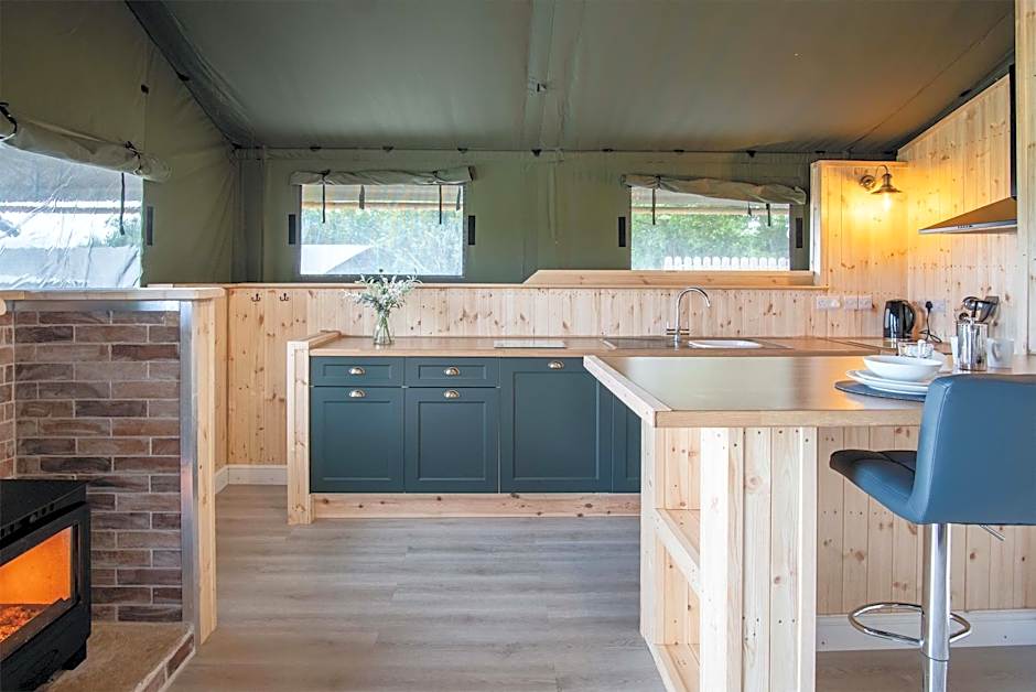 Paviland - Safari Glamping Tent - Llangennith