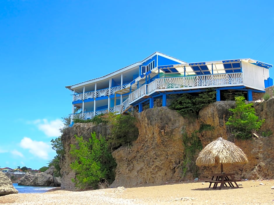 Blue View Apartments