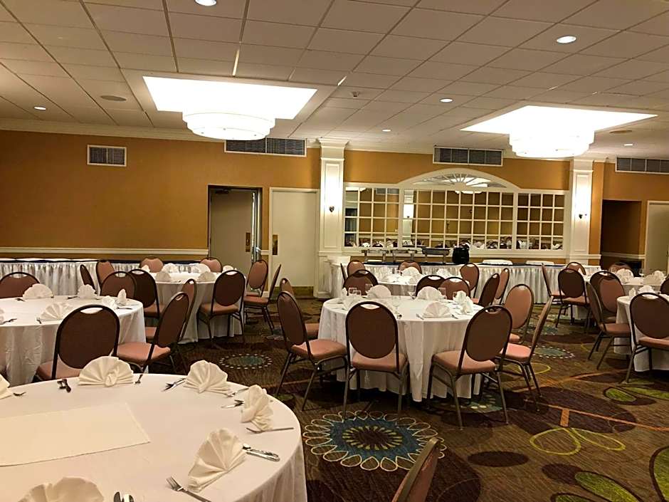 Iris Hotel Cape Cod