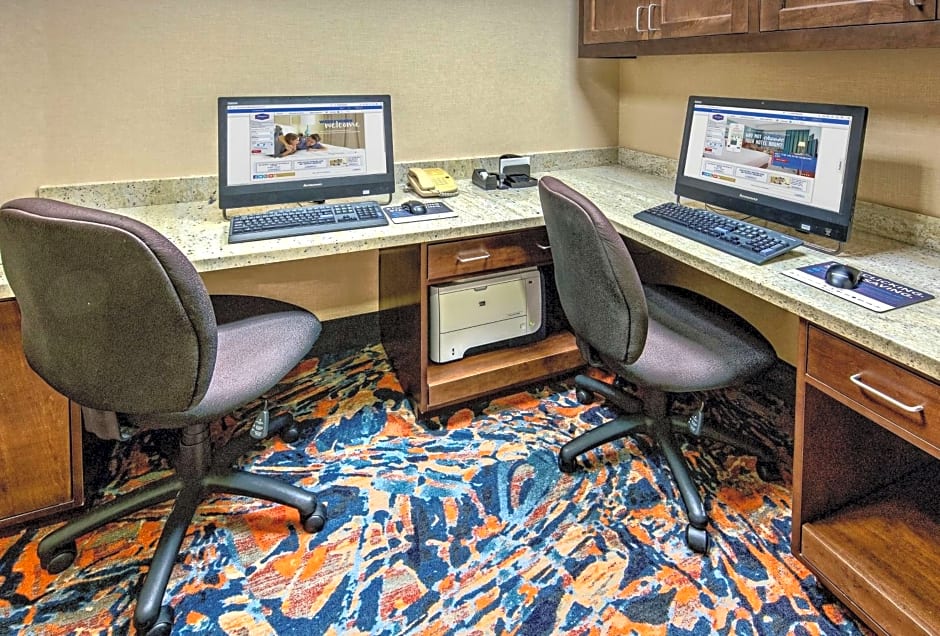 Hampton Inn By Hilton & Suites Fort Myers-Estero/FGCU