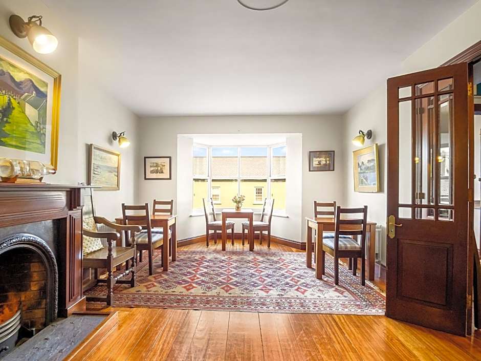 Eldon's Bed & Breakfast