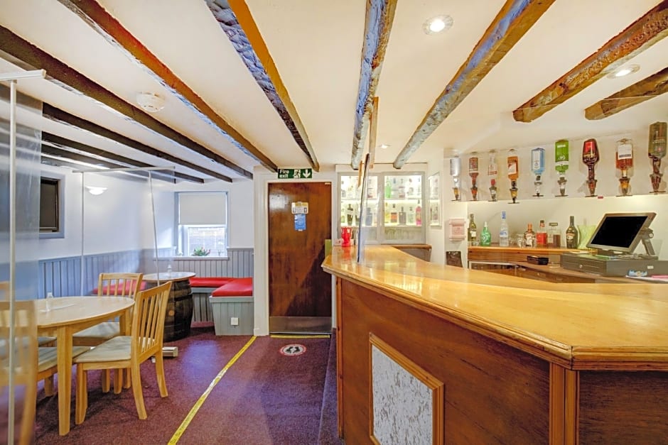 OYO Eastbank Hotel, Speyside Scotland