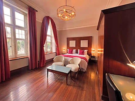 Suite - Main Hotel