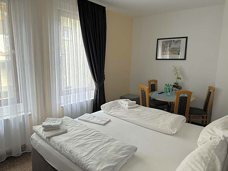 Hotel-Café-Burg Stahleck