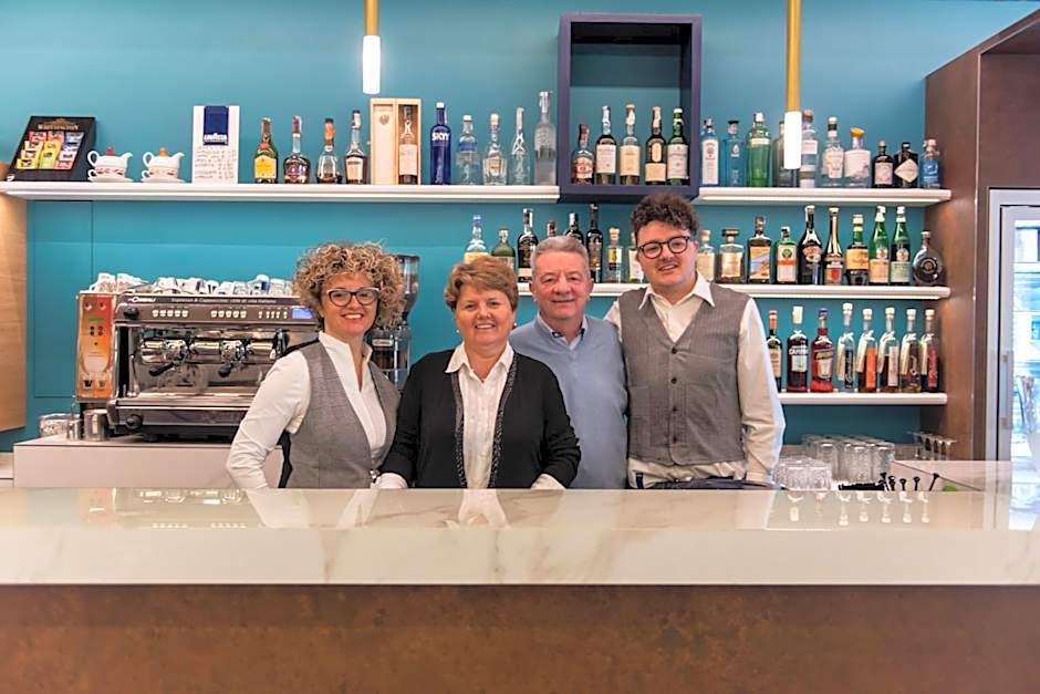 HOTEL - BAR DA NATALE