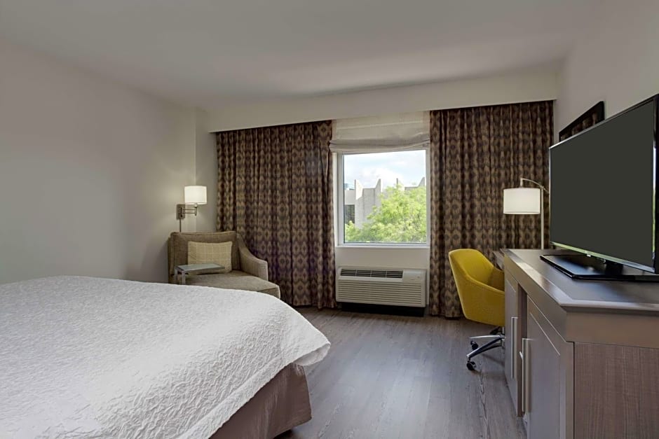 Hampton Inn By Hilton & Suites Miami Midtown, FL