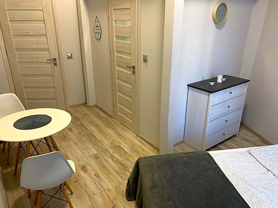 Discover Cracow APARThostel