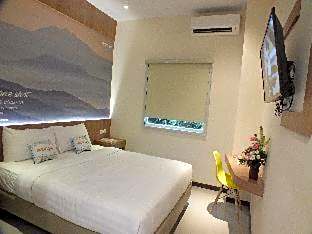 Front One Hotel Airport Solo