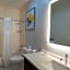 Comfort Inn & Suites River City Decatur