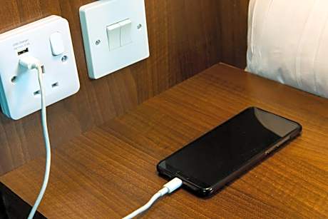 Room allocated on Arrival with Free Hot Breakfast