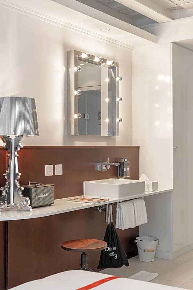 Ruby Lucy Hotel London