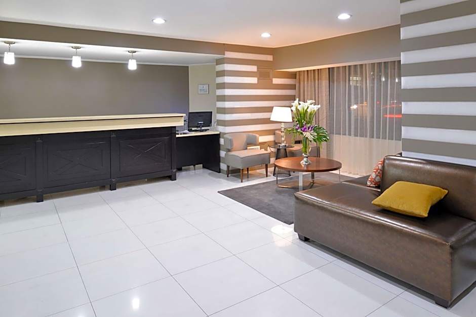 Best Western Plus LA Mid-Town Hotel