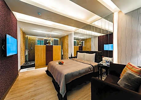 Standard Double Room (Check-in after 18:00)