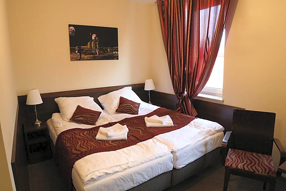 Hotel Kosmonauty Wrocław-Airport
