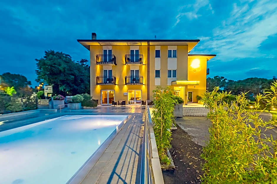 Hotel Nuova Barcaccia