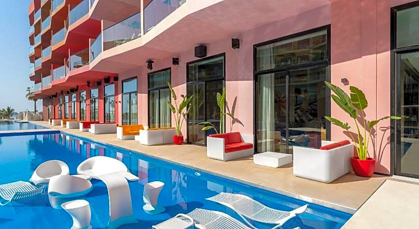 voco Monaco Dubai, an IHG Hotel, Adults Only, World Islands By IHG