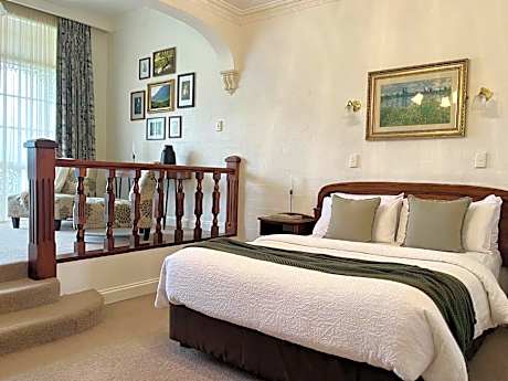 Victoria House Motor Inn