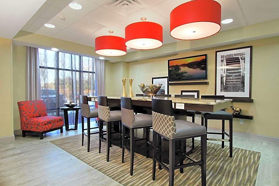 Hampton Inn Jackson/Richland-Highway 49