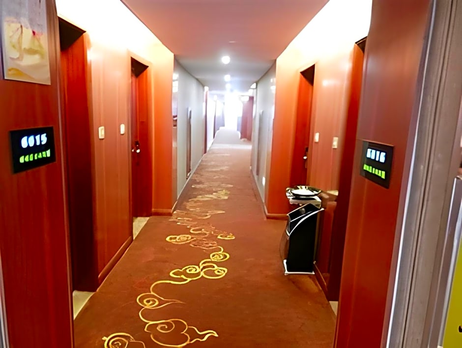 Greentree Eastern Quzhou Hewu Road Hotel