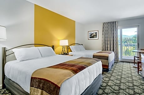 Comfortable Accommodations -2 Queen Beds