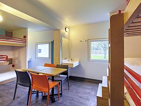 6-Bed Dormitory Room