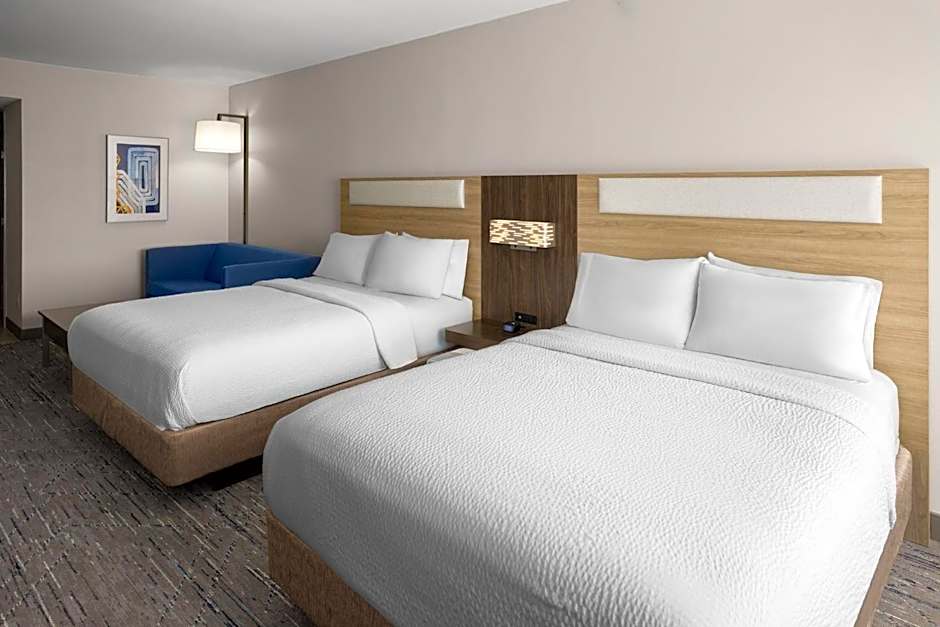 Holiday Inn Express Syracuse-Fairgrounds by IHG