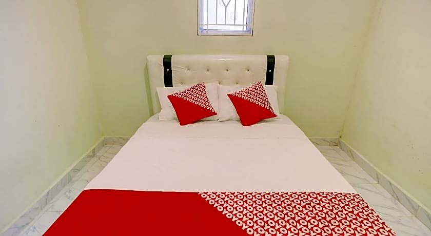 Hotel O Backpaker Seraya