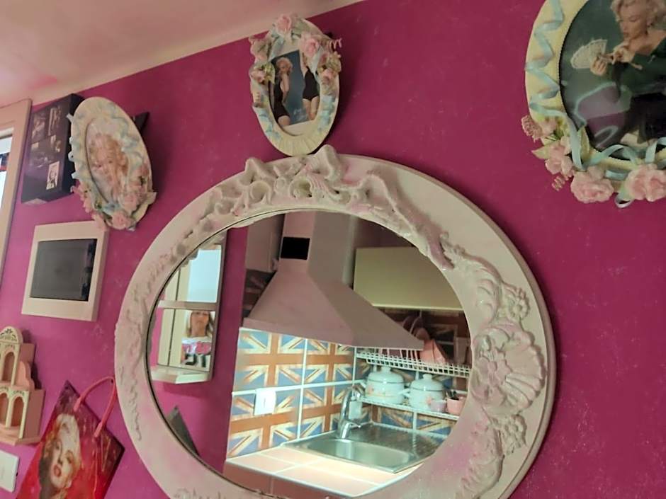 A Room for a Few Hours or a Few Days